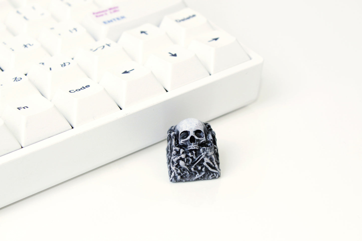 Skull and Bones | Spooky Halloween Artisan Keycap image 4