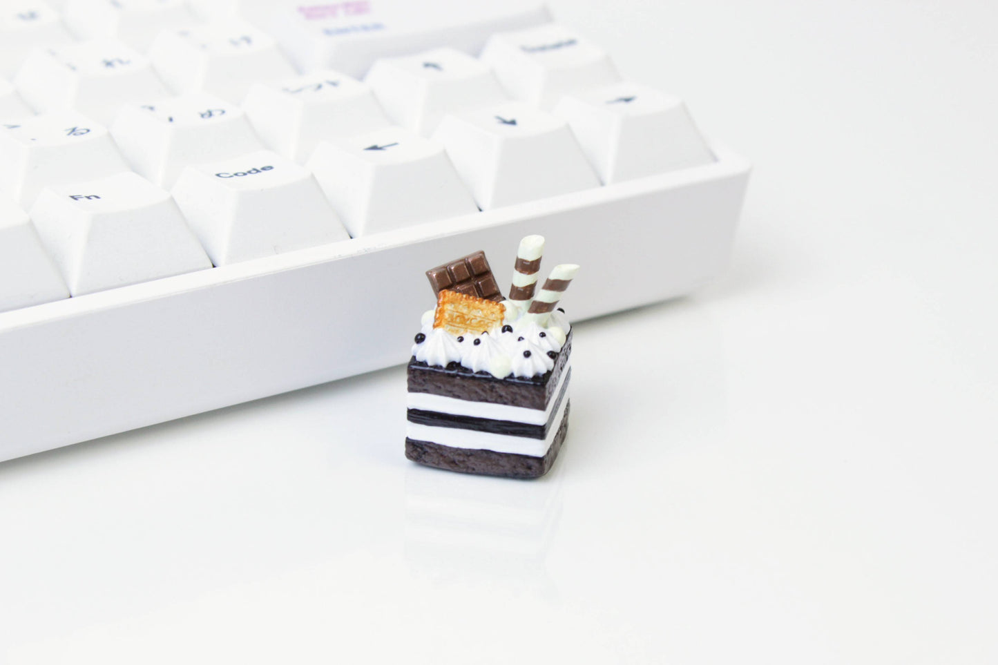 Chocolate Cake | Dessert Cake Artisan Keycap image 2